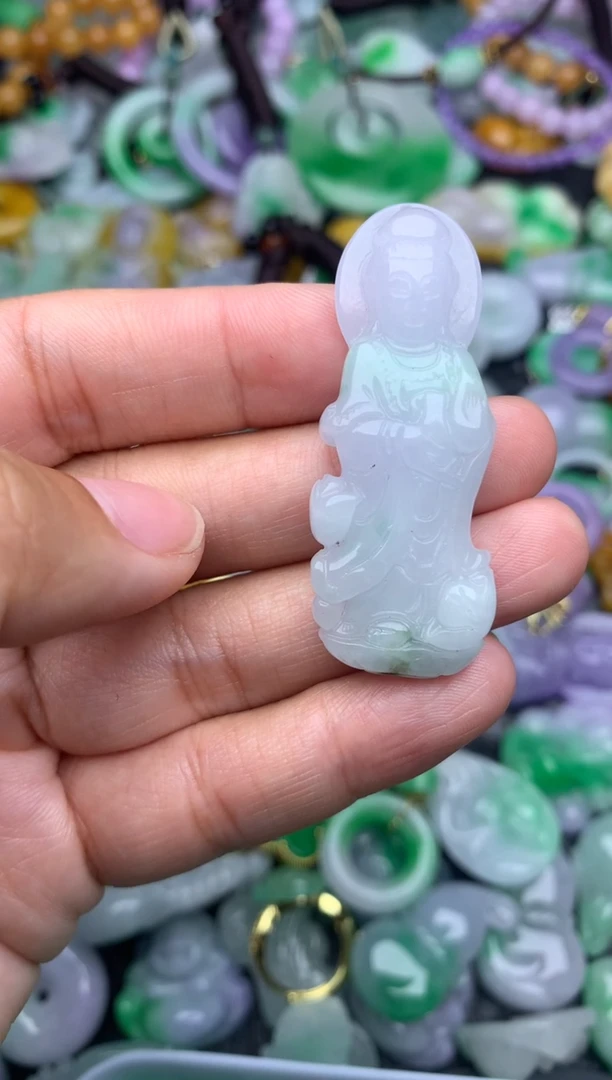 颈饰未镶嵌翡翠缅甸翡翠吊坠