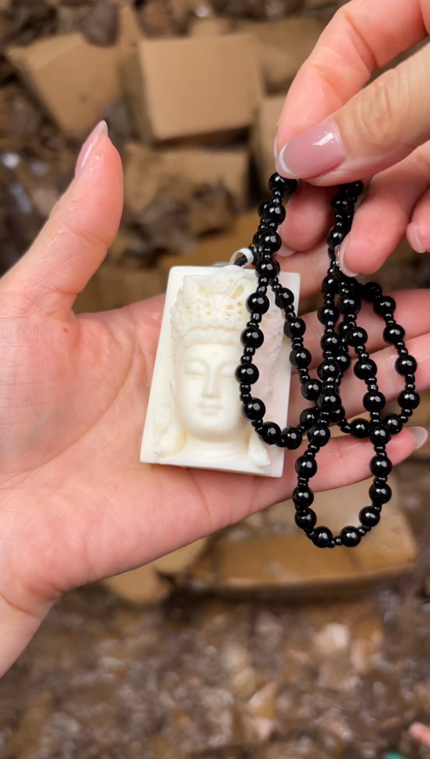 尚品精品手串《无礼盒》