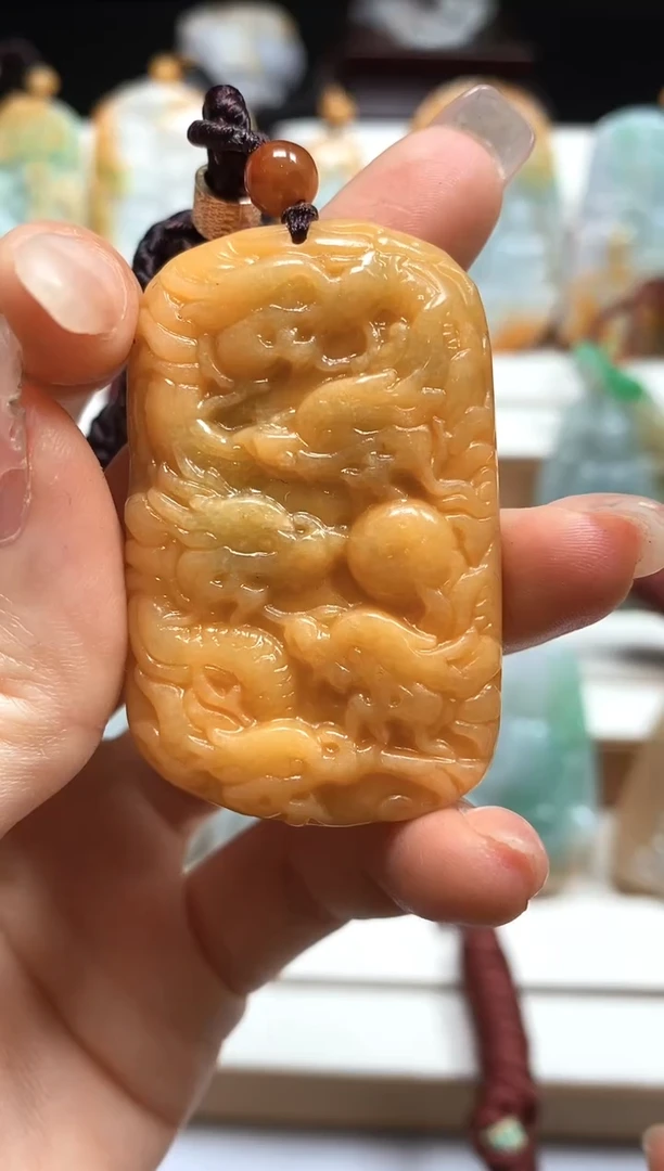 颈饰未镶嵌翡翠翡翠A货