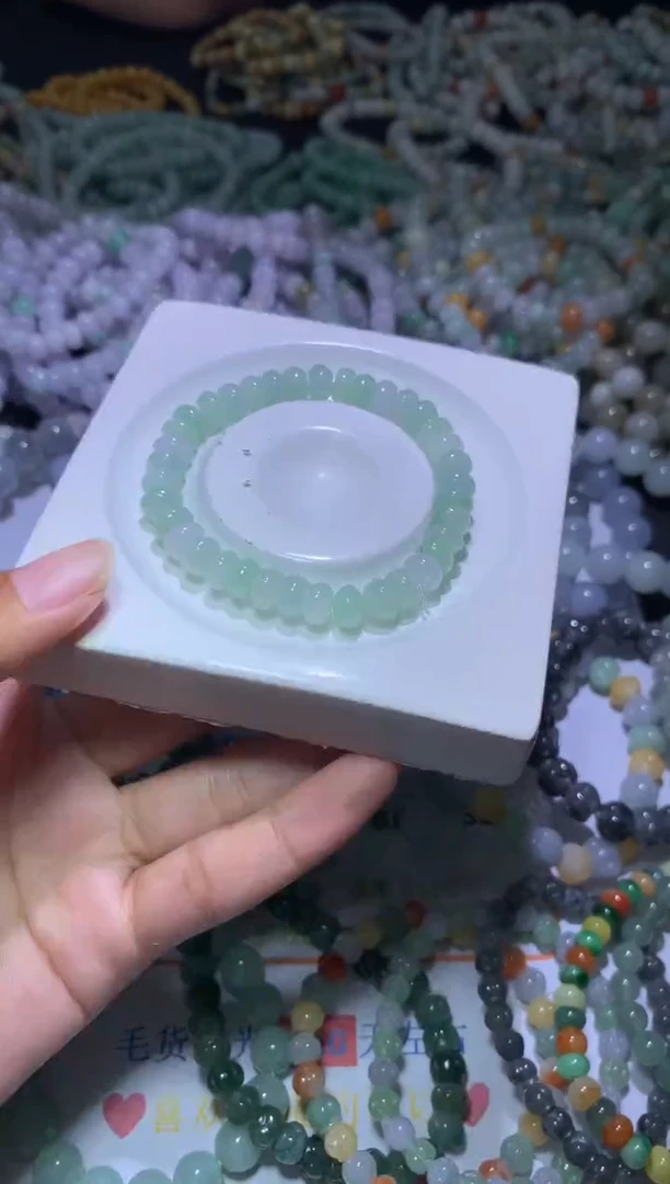 翡翠挂件未镶嵌思***忆MJX023925