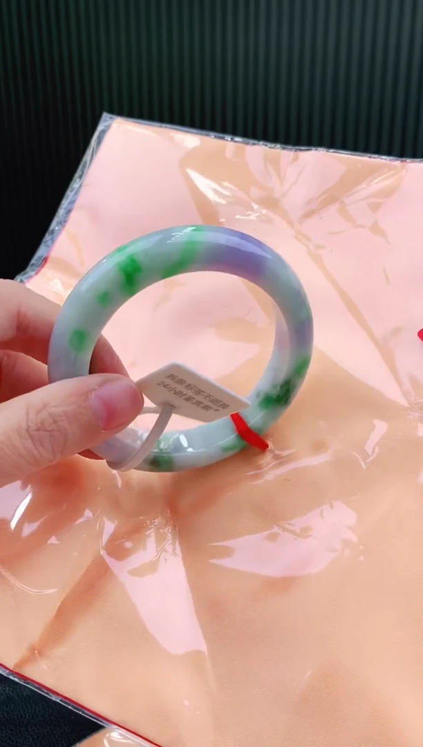 未镶嵌手镯翡翠111