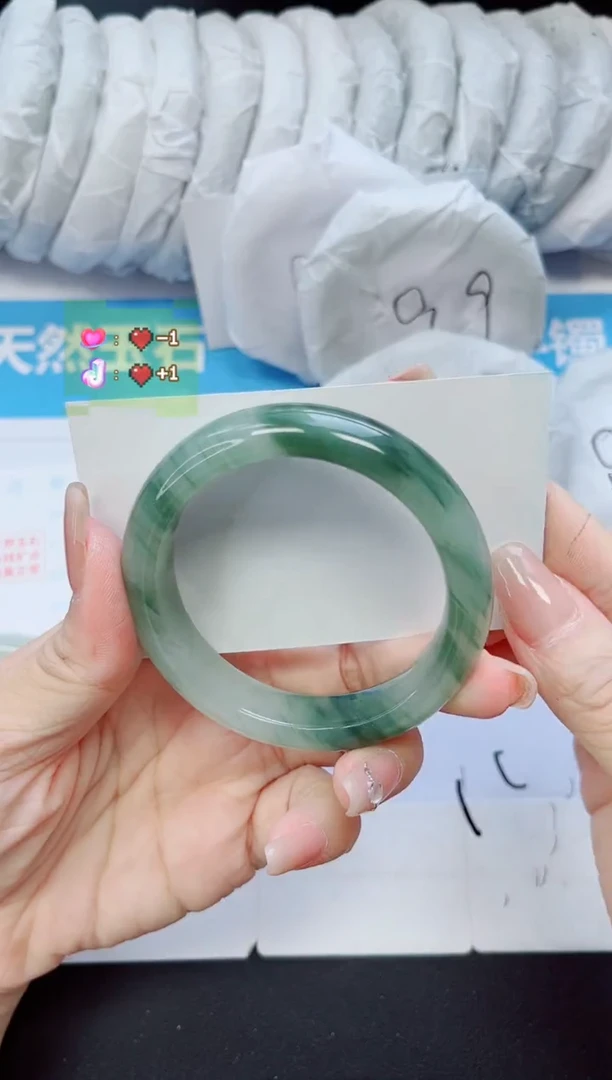 石英质玉手镯未镶嵌31/52.6