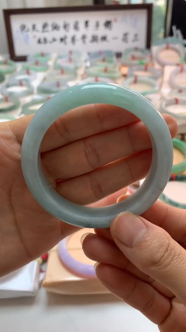 未镶嵌手镯翡翠54.9蓝调