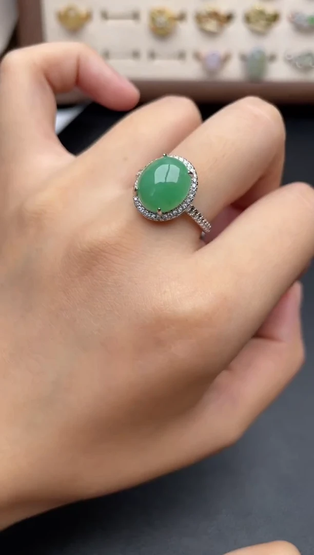 翡翠戒指银S925镶嵌一物一证一礼盒