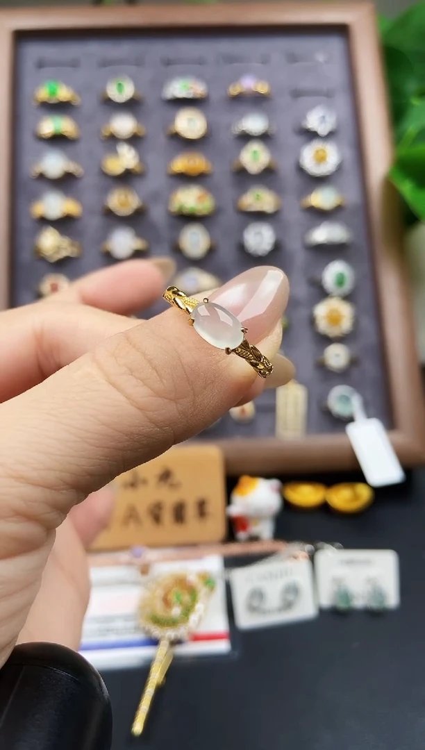 未镶嵌戒指翡翠32