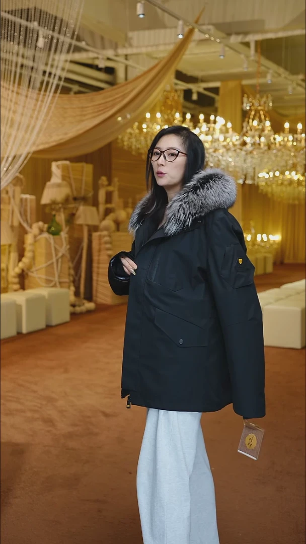 专柜品牌男装派克服