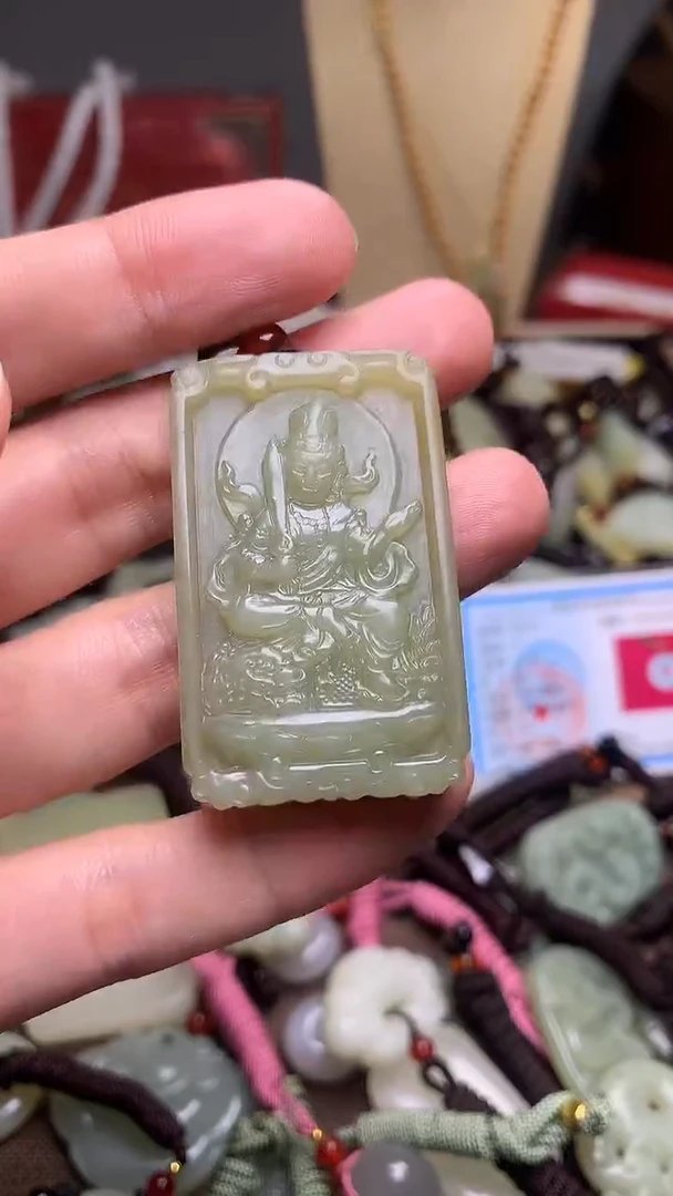 颈饰未镶嵌和田玉新疆料青海料清水和田玉吊坠