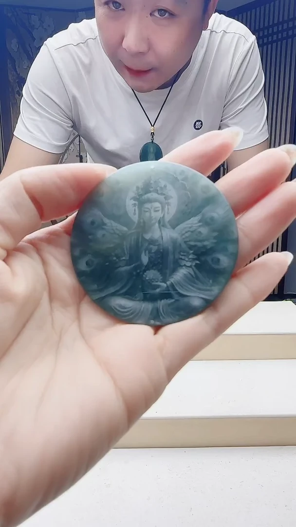 颈饰未镶嵌翡翠多样性发其一