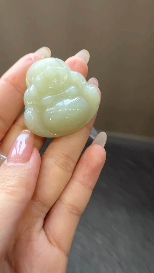 颈饰未镶嵌和田玉晴白 约35mm佛公吊坠/配绳