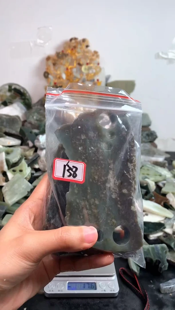 未镶嵌和田玉摆件138