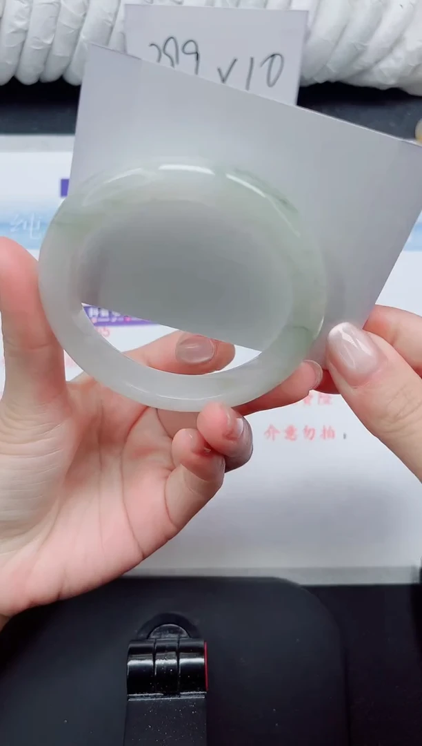 【闪购商品】石英质玉手镯未镶嵌34#56.4