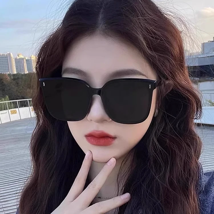 爆款眼镜2025新款防晒防紫外线开车墨镜网红大脸显小太阳镜男女款