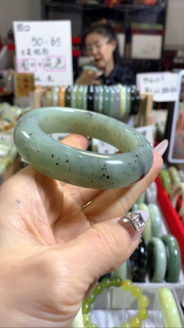 未镶嵌岫玉手镯29 54+