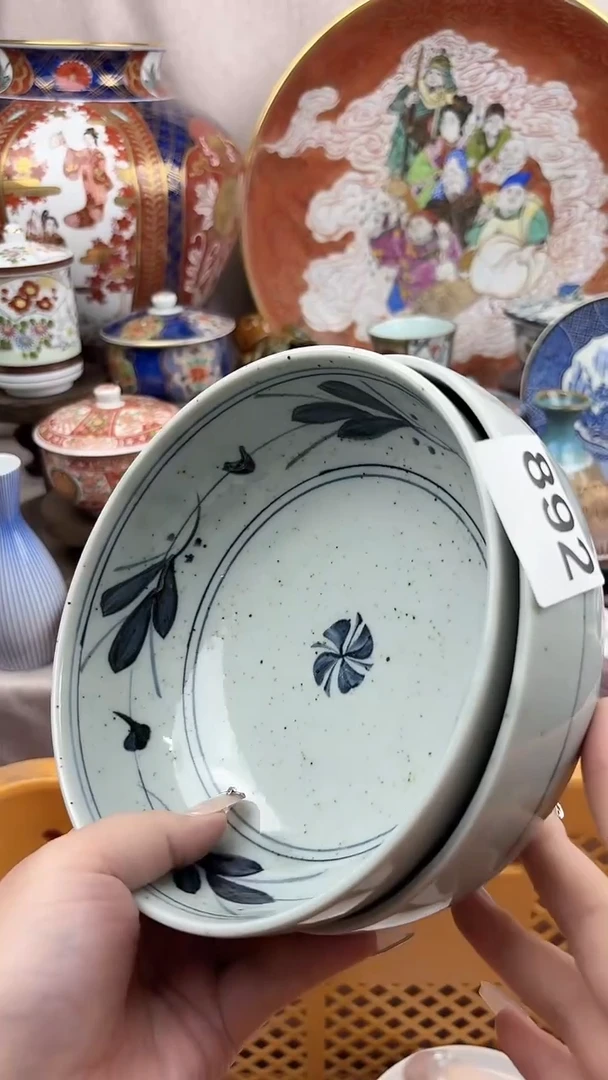 瓷器一****王漂亮的瓷器，默认微瑕，感谢支持