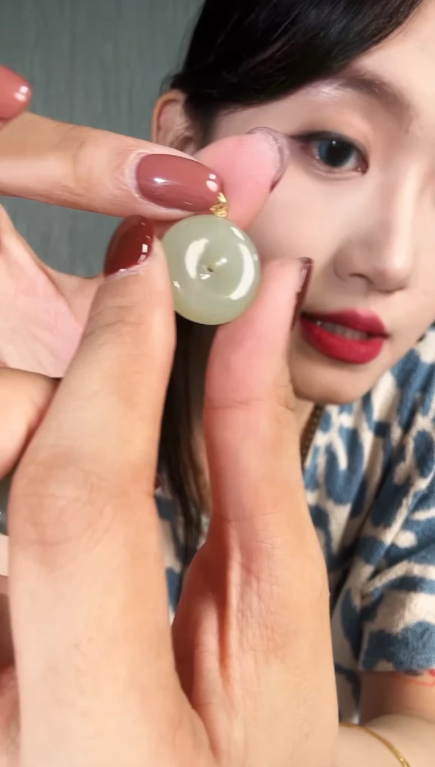 和田玉18K金镶嵌吊坠(不含链)平安扣吊坠