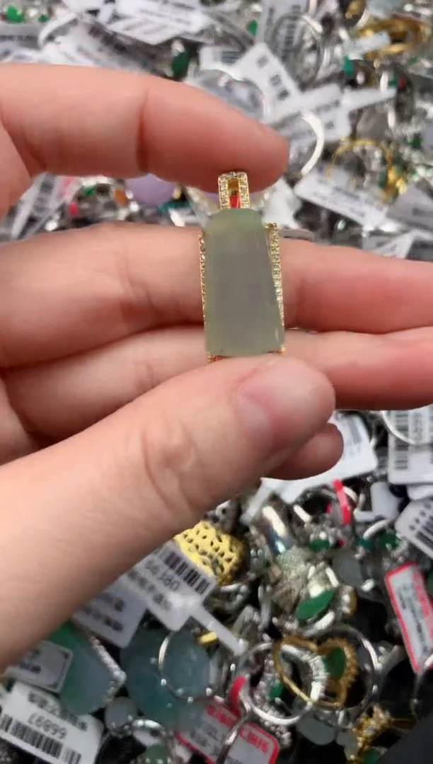 银S925镶嵌戒指翡翠7            3