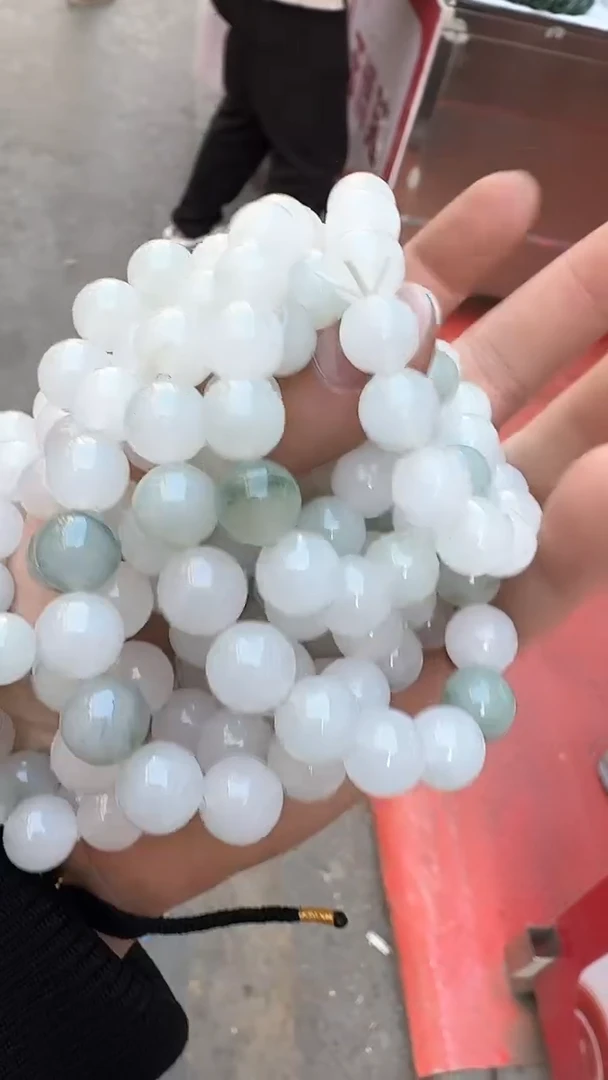 【闪购商品】玛瑙/玉髓天山翠手串未镶嵌卡10mm多样性发货拍一发一