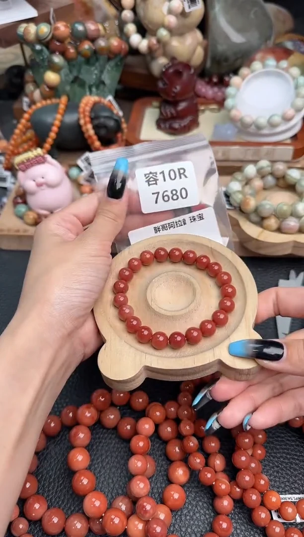 【闪购商品】石英质玉手链未镶嵌10R7680