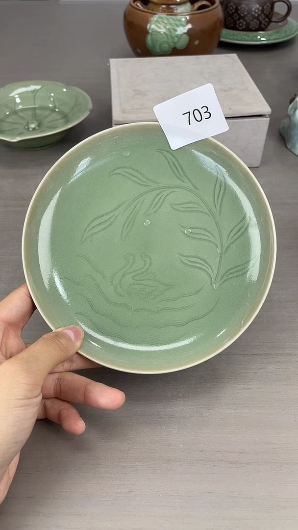 青瓷原场地仓储福利清仓703