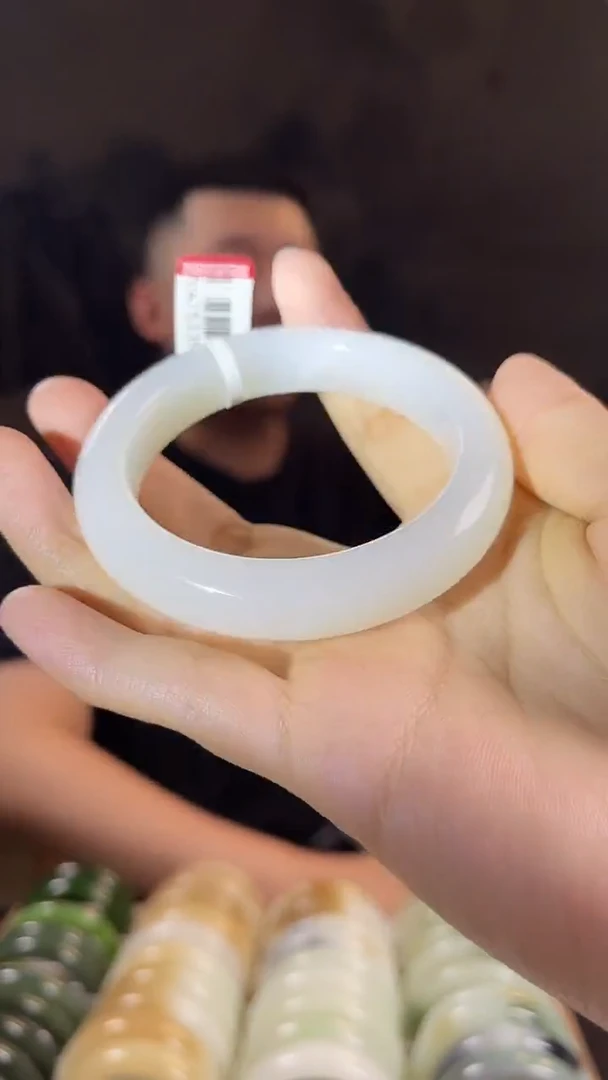 未镶嵌手镯和田玉54+圈口3920