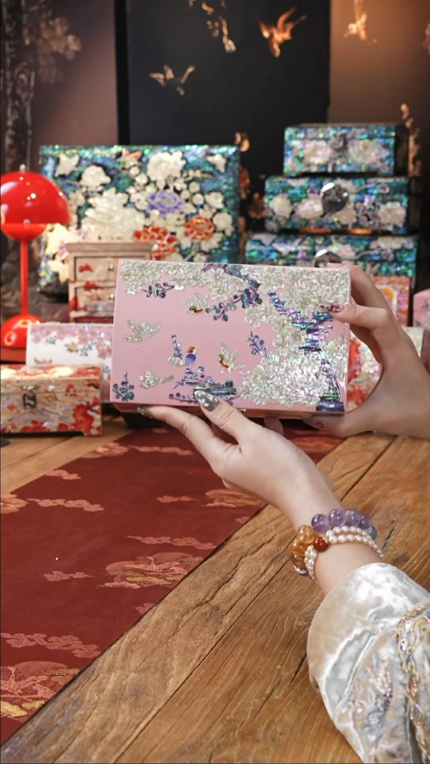 【闪购商品】瓷片豆包儿的星耀家