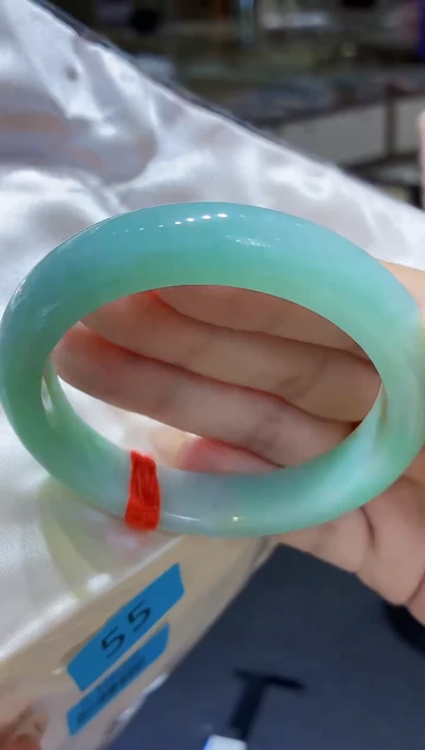 未镶嵌手镯翡翠翡翠手镯55