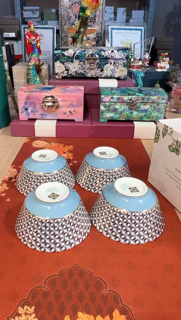 【闪购商品】杯152歌剧院饭碗套四（蓝）