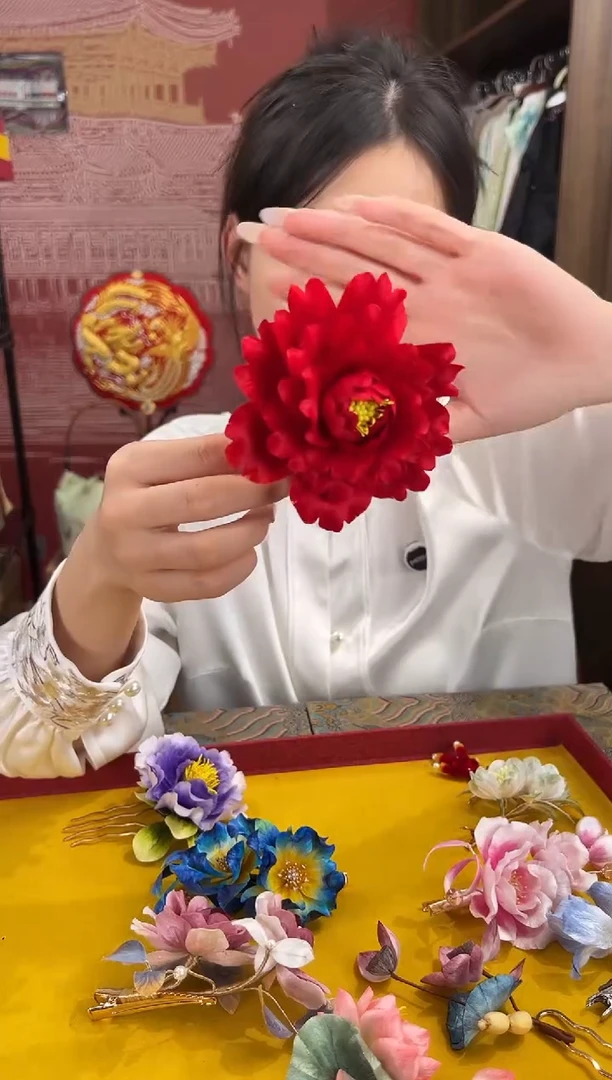 刺绣非遗绒花（发饰）
