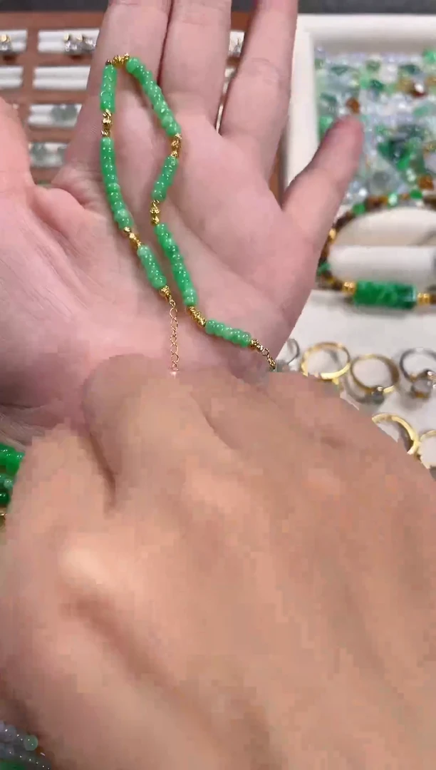 翡翠18K金镶嵌套链一个  JK318