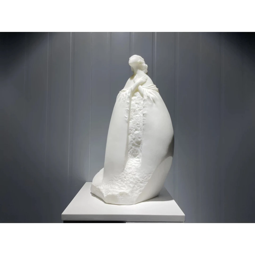 杨学军作品《仰望》四川汉白玉