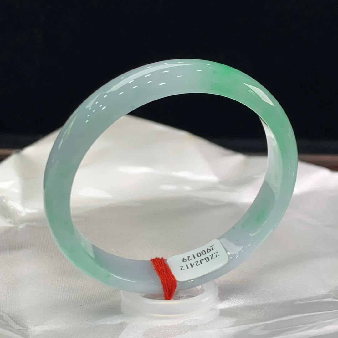 缅甸A货翡翠 冰润 阳绿 50-51 0129