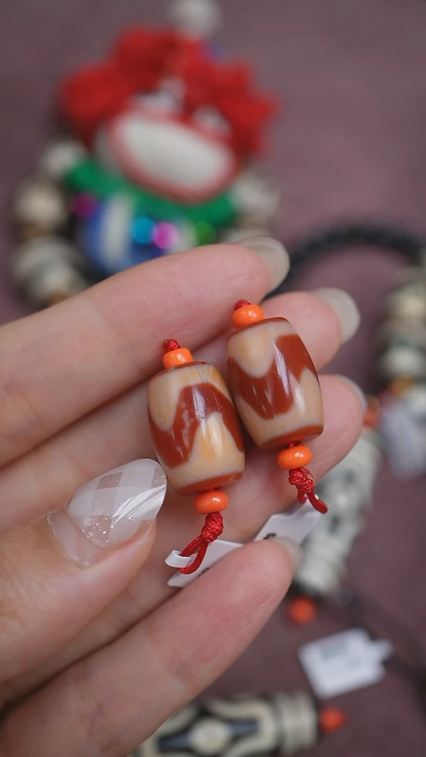 玛瑙/玉髓颈饰未镶嵌蚀花玛瑙珠定制编绳