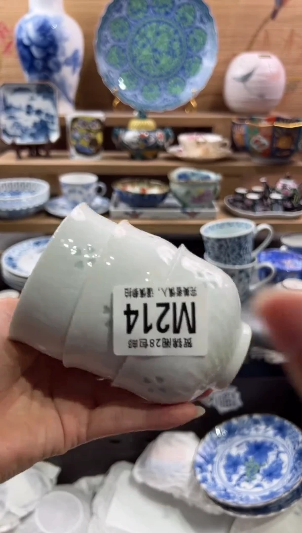瓷片小***河        M214
