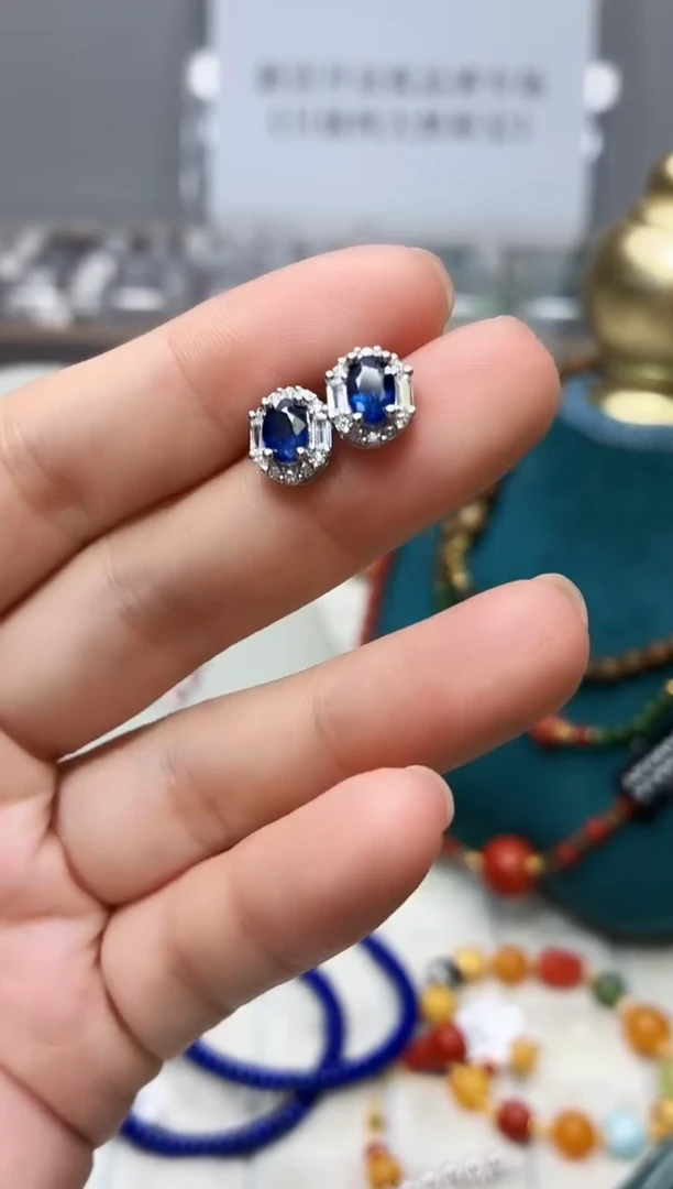 耳饰蓝宝石银S925镶嵌334BJ1213产品一个（多样性）