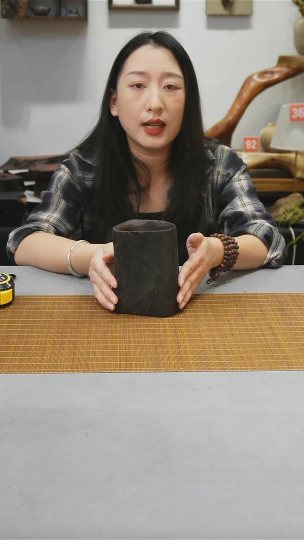 缅甸鸡翅木随形笔筒