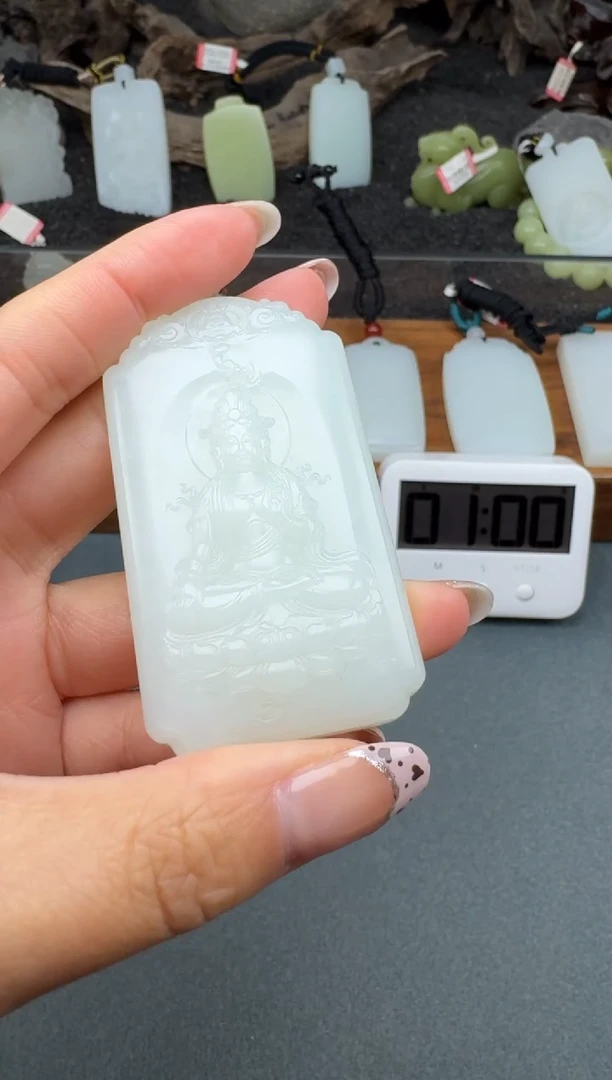 颈饰未镶嵌和田玉3