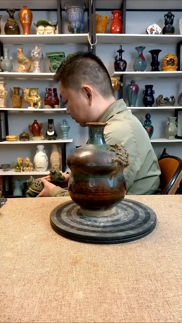 新经典精美复古风格瓷器