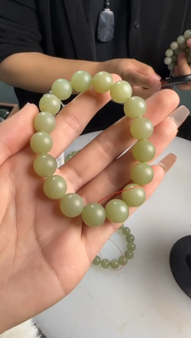 【闪购商品】和田玉手串未镶嵌手串