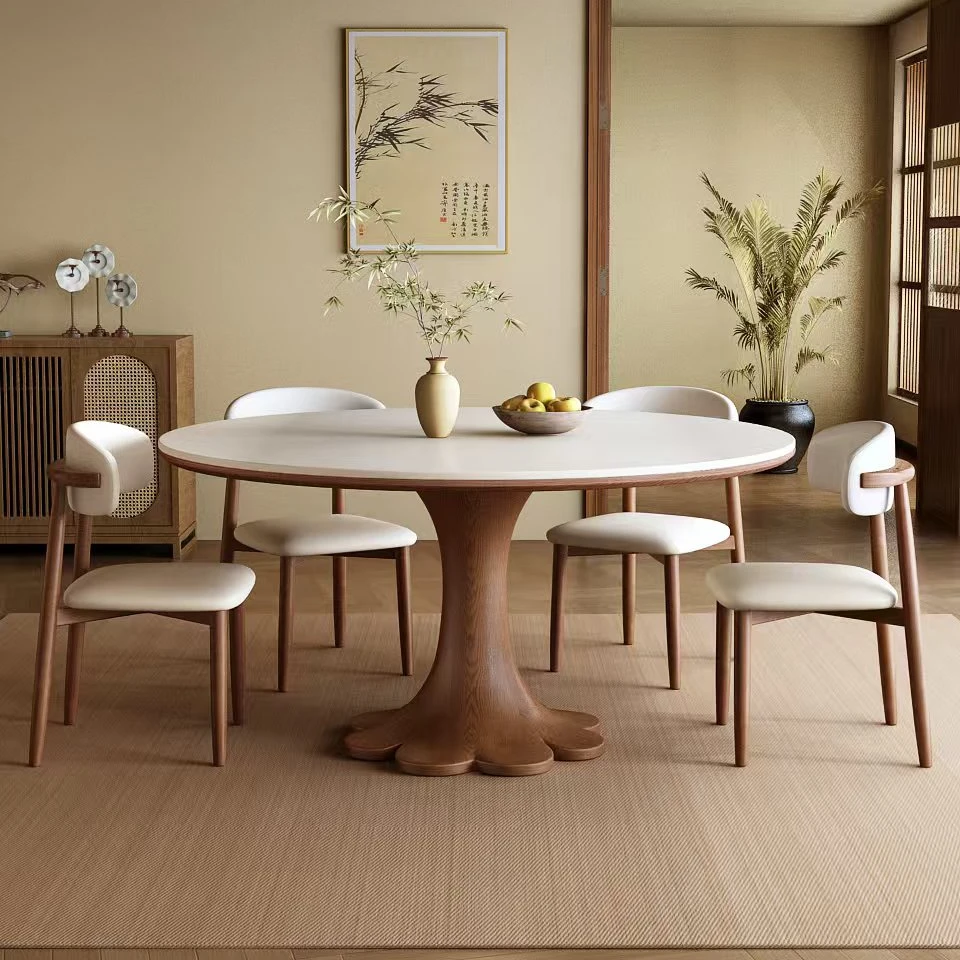 高端实木岩板餐桌圆形家用小户型高端法式奶油中古风全托圆餐桌椅