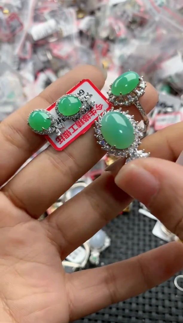 银S925镶嵌戒指翡翠13               3