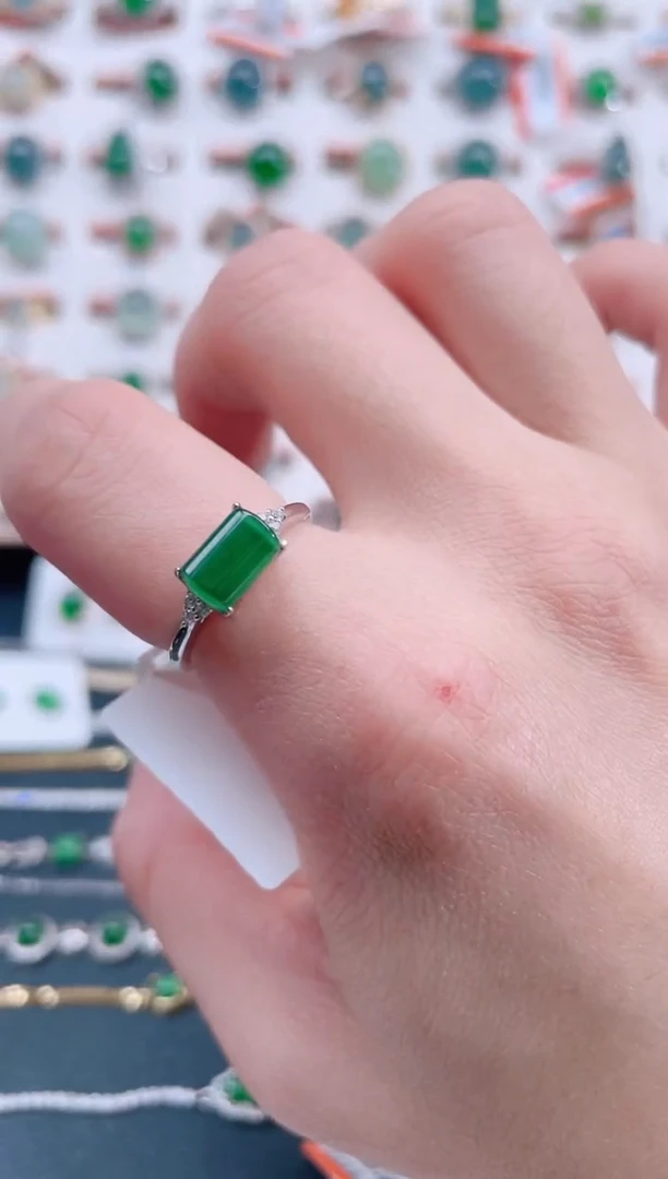 银S925镶嵌戒指翡翠天然翡翠