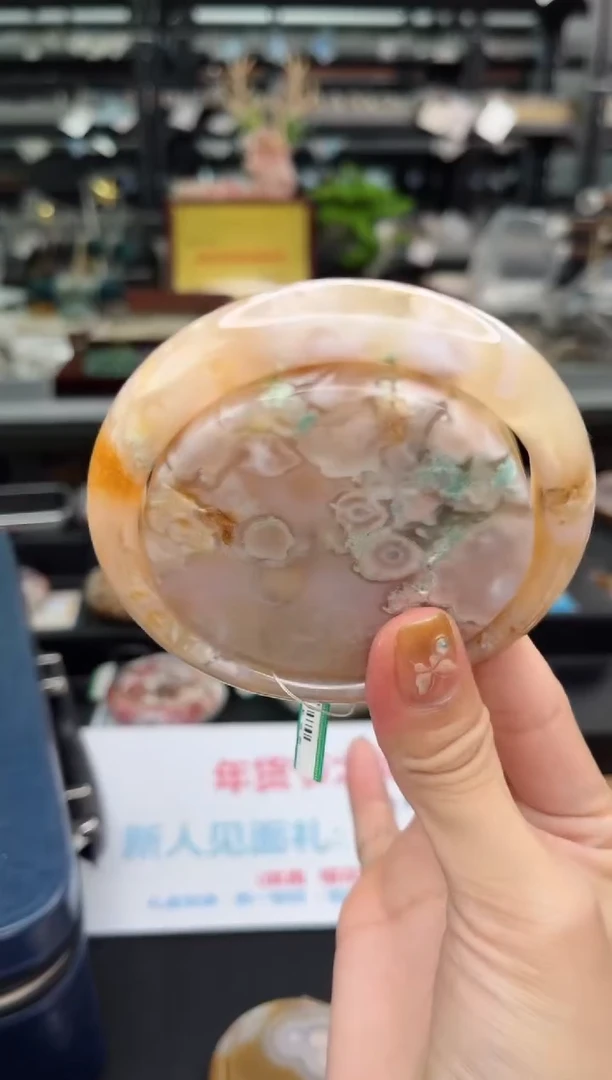 【闪购商品】石英质玉手镯未镶嵌63圈口（赠品镯心）3507209