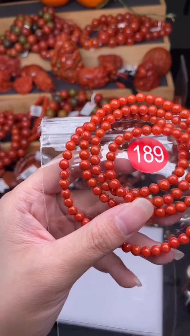 【闪购商品】南红玛瑙珠宝奇石未镶嵌189-5