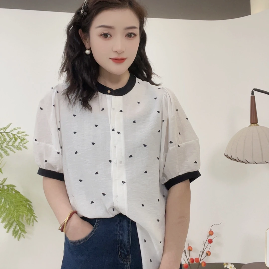 65012 丽丽--欧洲站时尚百搭爱心设计感衬衫