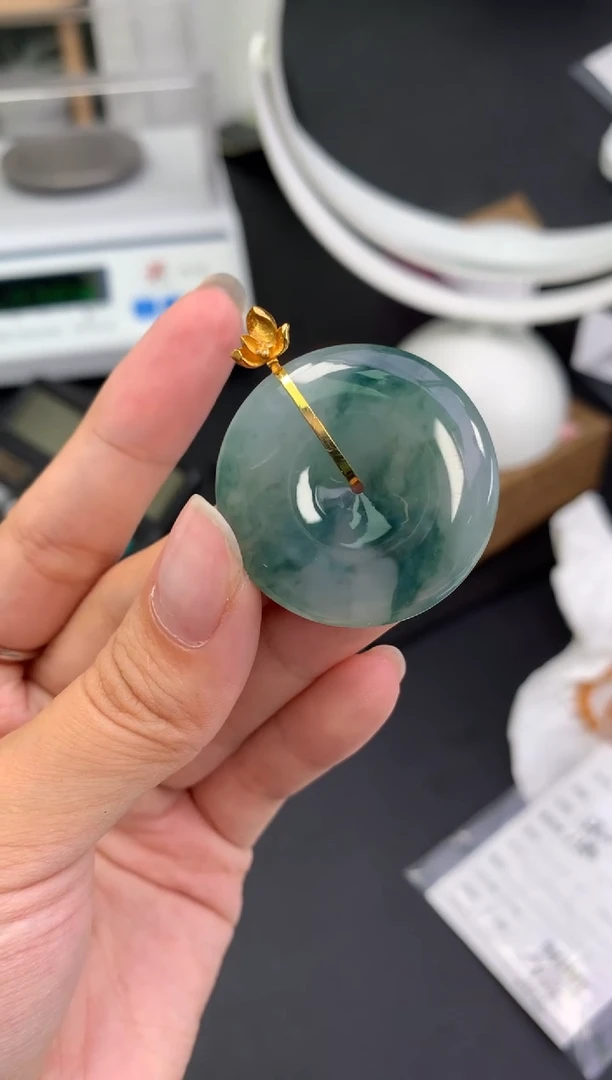 18K金镶嵌摆件翡翠模式推广期48小时鉴赏期