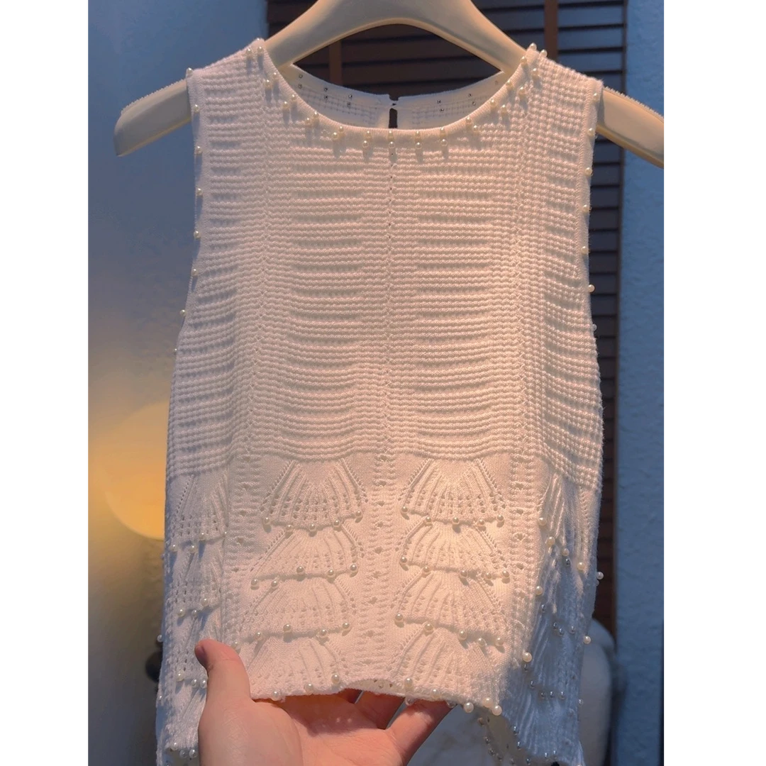 E306#独特绝美小上衣法式小众镂空短款无袖针织衫马甲背心女