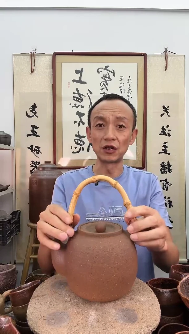 红色荷花杯90毫升非遗