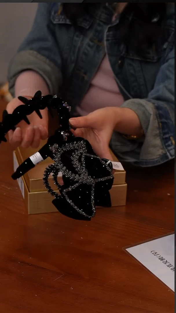 陶140--熹金贵气丝绒发饰套装