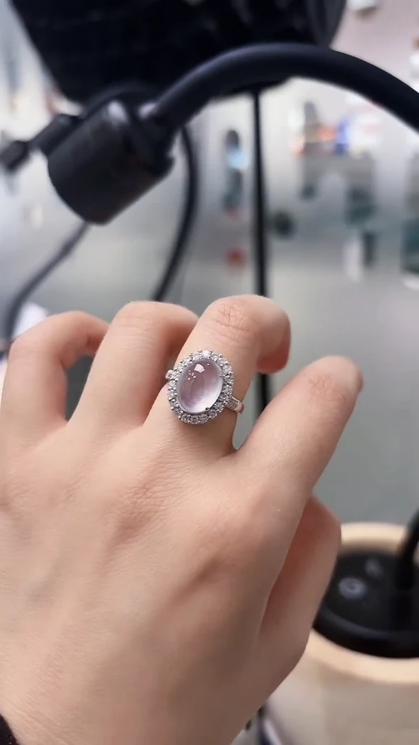 【闪购商品】翡翠戒指18K金镶嵌翡翠蛋面戒指多人不退不换