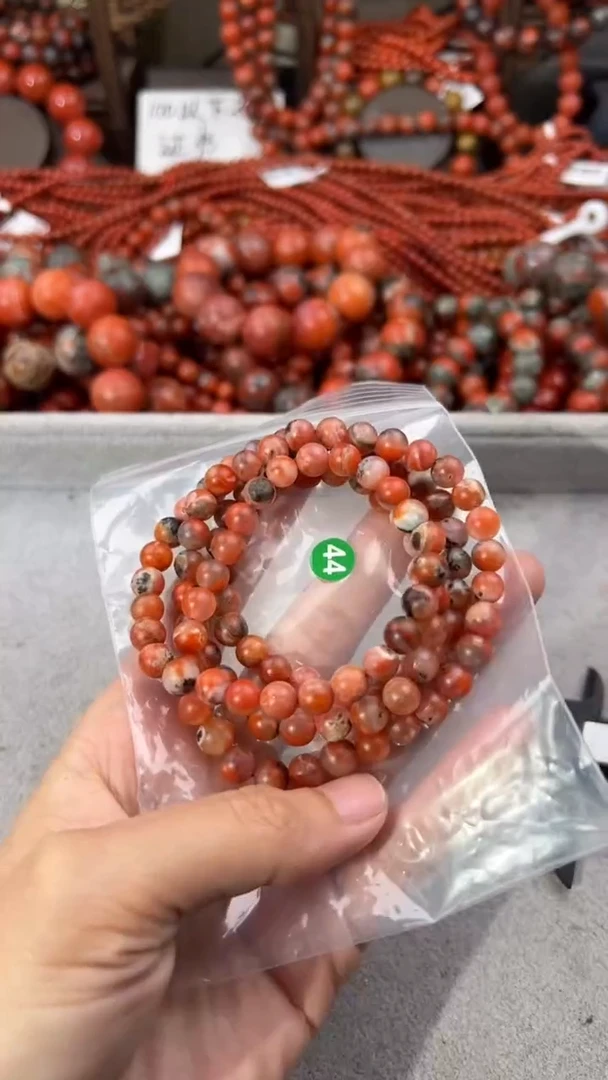 南红玛瑙手串未镶嵌7+